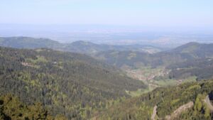 Dieses Bild zeigt eine Webcam-Aufnahme vom Achertal, aufgenommen am Sonntag, den 26.04.2026 um 08:50 Uhr. Die Temperatur betrug 9.1°C.