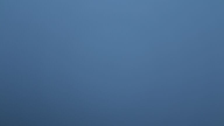 Dieses Bild zeigt eine Webcam-Aufnahme vom Achertal, aufgenommen am Donnerstag, den 22.05.2025 um 05:20 Uhr. Die Temperatur betrug 5.1°C.