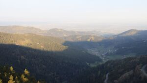 Dieses Bild zeigt eine Webcam-Aufnahme vom Achertal, aufgenommen am Freitag, den 17.04.2026 um 07:20 Uhr. Die Temperatur betrug 11.1°C.