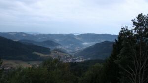 Dieses Bild zeigt eine Webcam-Aufnahme vom Achertal, aufgenommen am Dienstag, den 25.08.2026 um 20:40 Uhr. Die Temperatur betrug 16.7°C.