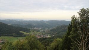 Dieses Bild zeigt eine Webcam-Aufnahme vom Achertal, aufgenommen am Montag, den 21.09.2026 um 08:00 Uhr. Die Temperatur betrug 9.9°C.