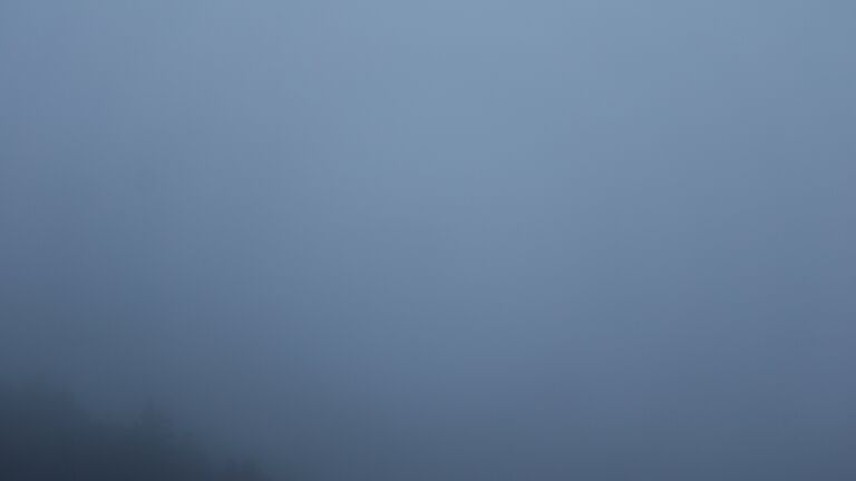 Dieses Bild zeigt eine Webcam-Aufnahme vom Achertal, aufgenommen am Sonntag, den 07.12.2025 um 16:20 Uhr. Die Temperatur betrug 5.4°C.