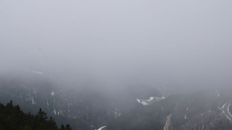 Dieses Bild zeigt eine Webcam-Aufnahme vom Achertal, aufgenommen am Freitag, den 03.04.2026 um 11:10 Uhr. Die Temperatur betrug 2.8°C.