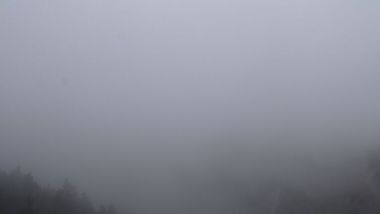Dieses Bild zeigt eine Webcam-Aufnahme vom Achertal, aufgenommen am Mittwoch, den 22.10.2025 um 12:30 Uhr. Die Temperatur betrug 8.2°C.