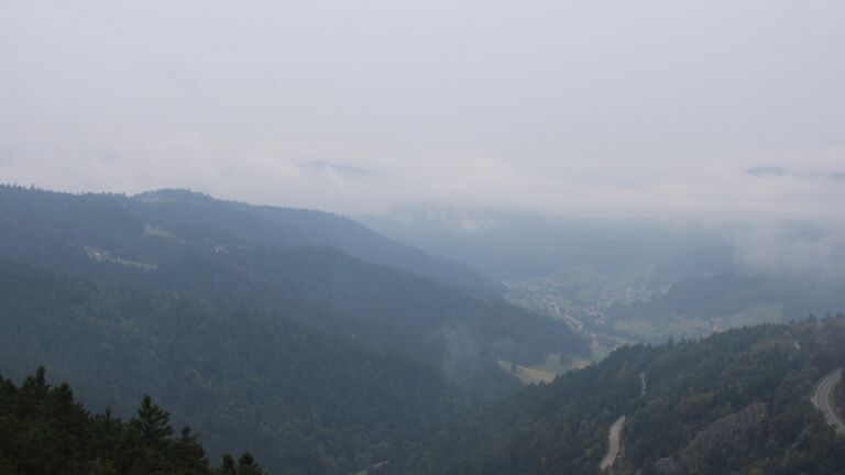 Dieses Bild zeigt eine Webcam-Aufnahme vom Achertal, aufgenommen am Dienstag, den 30.09.2025 um 10:40 Uhr. Die Temperatur betrug 9°C.