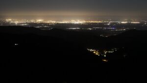 Dieses Bild zeigt eine Webcam-Aufnahme vom Achertal, aufgenommen am Dienstag, den 07.04.2026 um 02:30 Uhr. Die Temperatur betrug 6.6°C.