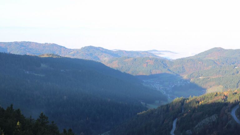 Dieses Bild zeigt eine Webcam-Aufnahme vom Achertal, aufgenommen am Montag, den 10.11.2025 um 08:50 Uhr. Die Temperatur betrug 3.3°C.