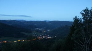 Dieses Bild zeigt eine Webcam-Aufnahme vom Achertal, aufgenommen am Freitag, den 04.09.2026 um 06:10 Uhr. Die Temperatur betrug 17.7°C.