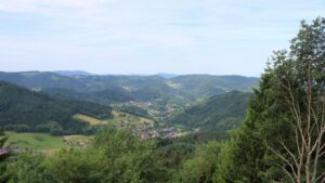 Dieses Bild zeigt eine Webcam-Aufnahme vom Achertal, aufgenommen am Mittwoch, den 17.06.2026 um 09:30 Uhr. Die Temperatur betrug 22.2°C.