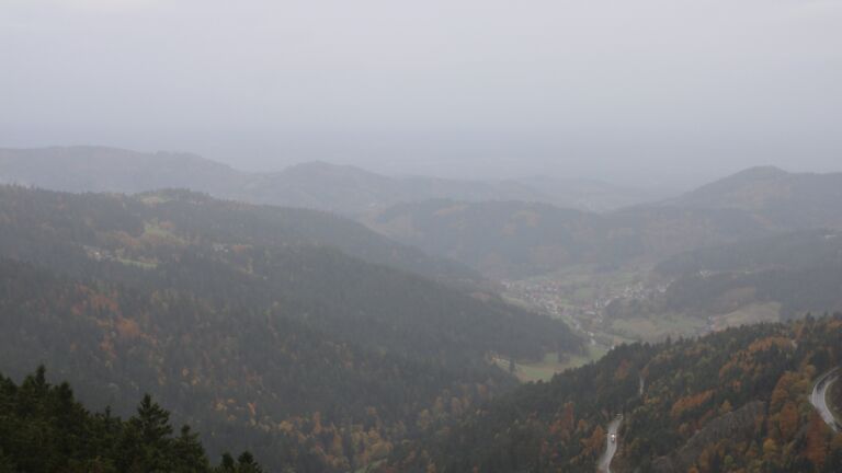 Dieses Bild zeigt eine Webcam-Aufnahme vom Achertal, aufgenommen am Montag, den 20.10.2025 um 10:00 Uhr. Die Temperatur betrug 8.4°C.