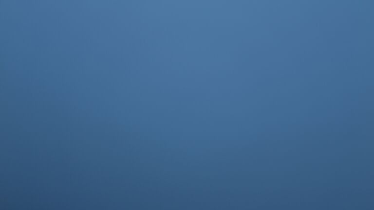 Dieses Bild zeigt eine Webcam-Aufnahme vom Achertal, aufgenommen am Montag, den 26.05.2025 um 05:10 Uhr. Die Temperatur betrug 7.4°C.