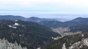 Dieses Bild zeigt eine Webcam-Aufnahme vom Achertal, aufgenommen am Dienstag, den 27.01.2026 um 12:40 Uhr. Die Temperatur betrug 4.4°C.