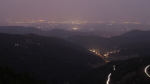 Dieses Bild zeigt eine Webcam-Aufnahme vom Achertal, aufgenommen am Freitag, den 14.11.2025 um 06:50 Uhr. Die Temperatur betrug 17.7°C.