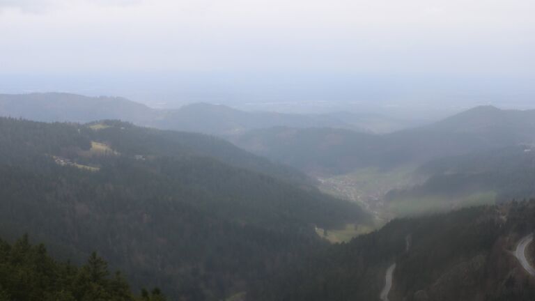 Dieses Bild zeigt eine Webcam-Aufnahme vom Achertal, aufgenommen am Mittwoch, den 11.03.2026 um 15:00 Uhr. Die Temperatur betrug 6.2°C.