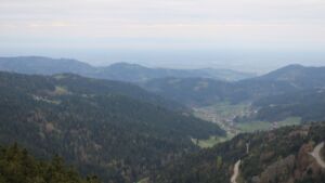 Dieses Bild zeigt eine Webcam-Aufnahme vom Achertal, aufgenommen am Donnerstag, den 16.04.2026 um 08:00 Uhr. Die Temperatur betrug 7.6°C.