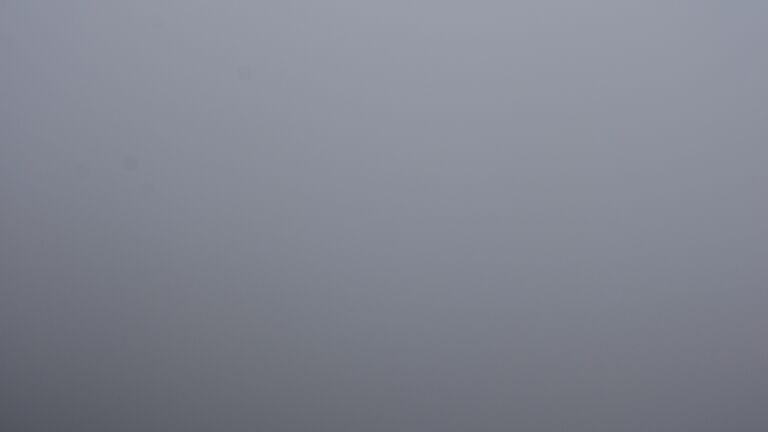 Dieses Bild zeigt eine Webcam-Aufnahme vom Achertal, aufgenommen am Freitag, den 26.09.2025 um 09:20 Uhr. Die Temperatur betrug 5.2°C.