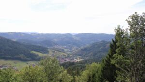 Dieses Bild zeigt eine Webcam-Aufnahme vom Achertal, aufgenommen am Donnerstag, den 03.09.2026 um 14:50 Uhr. Die Temperatur betrug 22.6°C.