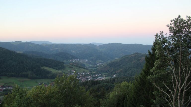 Dieses Bild zeigt eine Webcam-Aufnahme vom Achertal, aufgenommen am Dienstag, den 22.09.2026 um 07:10 Uhr. Die Temperatur betrug 10.1°C.