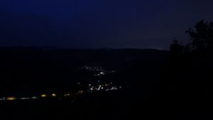 Dieses Bild zeigt eine Webcam-Aufnahme vom Achertal, aufgenommen am Freitag, den 28.08.2026 um 05:40 Uhr. Die Temperatur betrug 17.3°C.