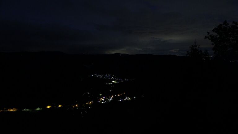 Dieses Bild zeigt eine Webcam-Aufnahme vom Achertal, aufgenommen am Samstag, den 05.09.2026 um 05:40 Uhr. Die Temperatur betrug 10.6°C.