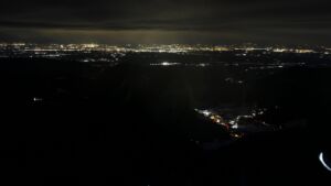 Dieses Bild zeigt eine Webcam-Aufnahme vom Achertal, aufgenommen am Dienstag, den 13.01.2026 um 07:10 Uhr. Die Temperatur betrug 3.7°C.