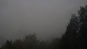 Dieses Bild zeigt eine Webcam-Aufnahme vom Achertal, aufgenommen am Mittwoch, den 28.10.2026 um 05:40 Uhr. Die Temperatur betrug 7.8°C.
