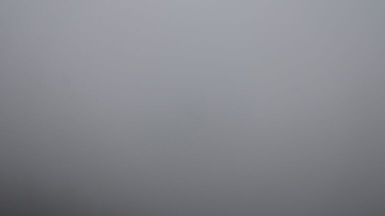 Dieses Bild zeigt eine Webcam-Aufnahme vom Achertal, aufgenommen am Sonntag, den 30.11.2025 um 09:20 Uhr. Die Temperatur betrug 3.8°C.