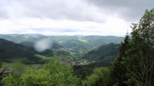 Dieses Bild zeigt eine Webcam-Aufnahme vom Achertal, aufgenommen am Donnerstag, den 14.05.2026 um 11:50 Uhr. Die Temperatur betrug 5.8°C.