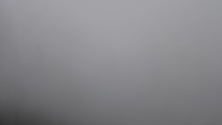 Dieses Bild zeigt eine Webcam-Aufnahme vom Achertal, aufgenommen am Samstag, den 25.10.2025 um 09:20 Uhr. Die Temperatur betrug 3.6°C.
