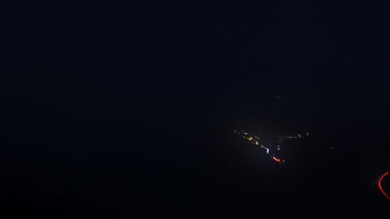 Dieses Bild zeigt eine Webcam-Aufnahme vom Achertal, aufgenommen am Montag, den 15.09.2025 um 20:40 Uhr. Die Temperatur betrug 11.1°C.