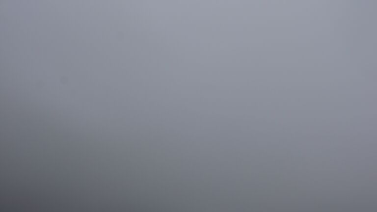 Dieses Bild zeigt eine Webcam-Aufnahme vom Achertal, aufgenommen am Montag, den 06.10.2025 um 16:30 Uhr. Die Temperatur betrug 5.5°C.