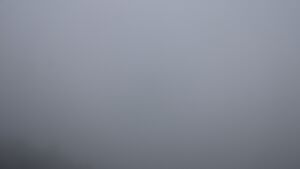 Dieses Bild zeigt eine Webcam-Aufnahme vom Achertal, aufgenommen am Montag, den 13.04.2026 um 07:20 Uhr. Die Temperatur betrug 2.7°C.