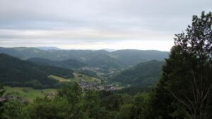 Dieses Bild zeigt eine Webcam-Aufnahme vom Achertal, aufgenommen am Samstag, den 13.06.2026 um 06:50 Uhr. Die Temperatur betrug 14.2°C.