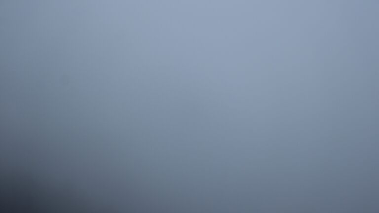 Dieses Bild zeigt eine Webcam-Aufnahme vom Achertal, aufgenommen am Sonntag, den 26.10.2025 um 16:30 Uhr. Die Temperatur betrug 1.1°C.