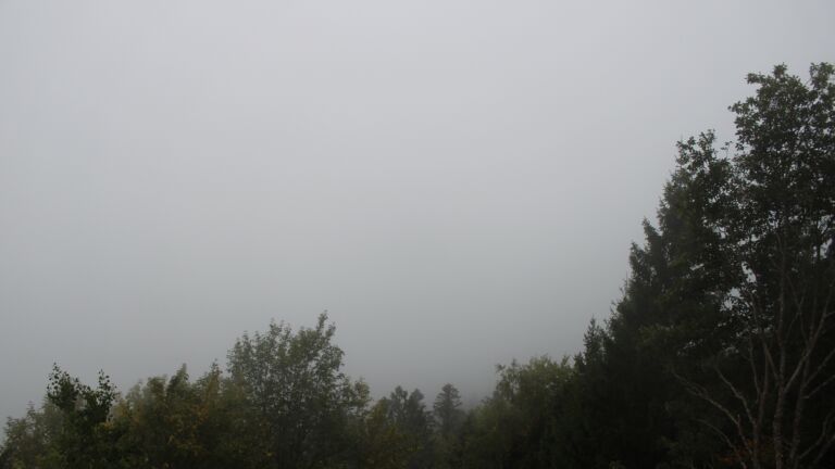 Dieses Bild zeigt eine Webcam-Aufnahme vom Achertal, aufgenommen am Donnerstag, den 01.10.2026 um 17:50 Uhr. Die Temperatur betrug 16.6°C.