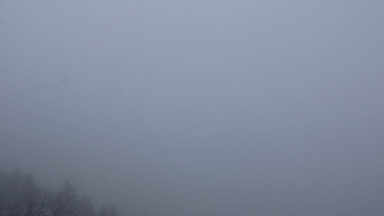 Dieses Bild zeigt eine Webcam-Aufnahme vom Achertal, aufgenommen am Dienstag, den 25.11.2025 um 10:10 Uhr. Die Temperatur betrug 0.2°C.