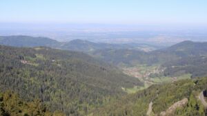 Dieses Bild zeigt eine Webcam-Aufnahme vom Achertal, aufgenommen am Donnerstag, den 30.04.2026 um 09:00 Uhr. Die Temperatur betrug 4.1°C.