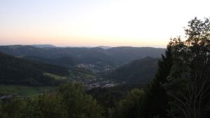 Dieses Bild zeigt eine Webcam-Aufnahme vom Achertal, aufgenommen am Dienstag, den 22.09.2026 um 19:40 Uhr. Die Temperatur betrug 14.7°C.