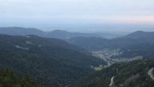 Dieses Bild zeigt eine Webcam-Aufnahme vom Achertal, aufgenommen am Mittwoch, den 17.09.2025 um 07:20 Uhr. Die Temperatur betrug 7.6°C.