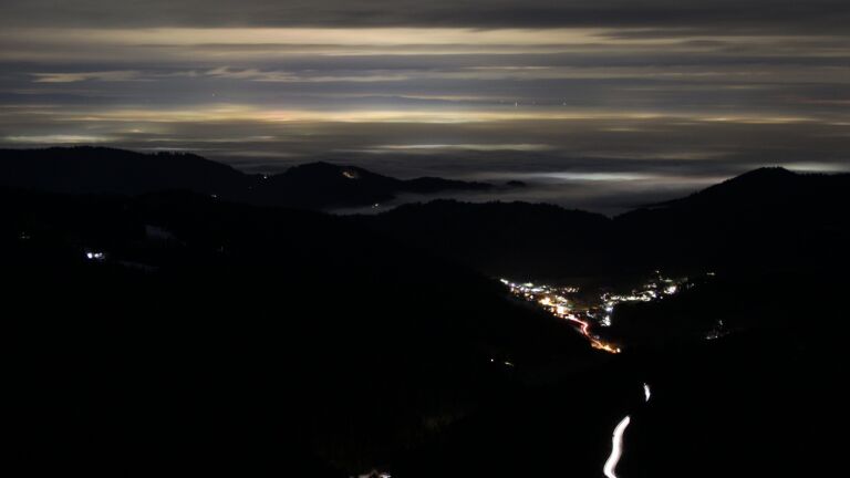 Dieses Bild zeigt eine Webcam-Aufnahme vom Achertal, aufgenommen am Donnerstag, den 22.01.2026 um 20:00 Uhr. Die Temperatur betrug 3.2°C.