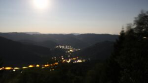 Dieses Bild zeigt eine Webcam-Aufnahme vom Achertal, aufgenommen am Mittwoch, den 29.07.2026 um 03:00 Uhr. Die Temperatur betrug 23.2°C.
