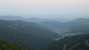 Dieses Bild zeigt eine Webcam-Aufnahme vom Achertal, aufgenommen am Samstag, den 14.06.2025 um 05:40 Uhr. Die Temperatur betrug 23.1°C.