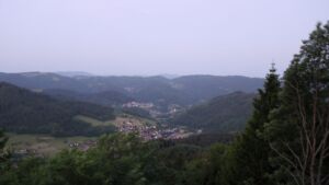 Dieses Bild zeigt eine Webcam-Aufnahme vom Achertal, aufgenommen am Montag, den 25.05.2026 um 05:10 Uhr. Die Temperatur betrug 20.1°C.