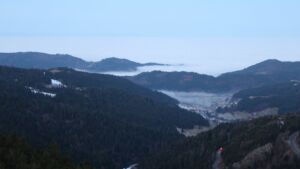 Dieses Bild zeigt eine Webcam-Aufnahme vom Achertal, aufgenommen am Donnerstag, den 22.01.2026 um 07:50 Uhr. Die Temperatur betrug 4.9°C.