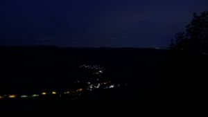 Dieses Bild zeigt eine Webcam-Aufnahme vom Achertal, aufgenommen am Mittwoch, den 10.06.2026 um 04:10 Uhr. Die Temperatur betrug 9.7°C.