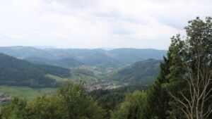 Dieses Bild zeigt eine Webcam-Aufnahme vom Achertal, aufgenommen am Donnerstag, den 24.09.2026 um 14:20 Uhr. Die Temperatur betrug 18.4°C.