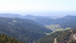 Dieses Bild zeigt eine Webcam-Aufnahme vom Achertal, aufgenommen am Montag, den 06.04.2026 um 16:10 Uhr. Die Temperatur betrug 11.3°C.