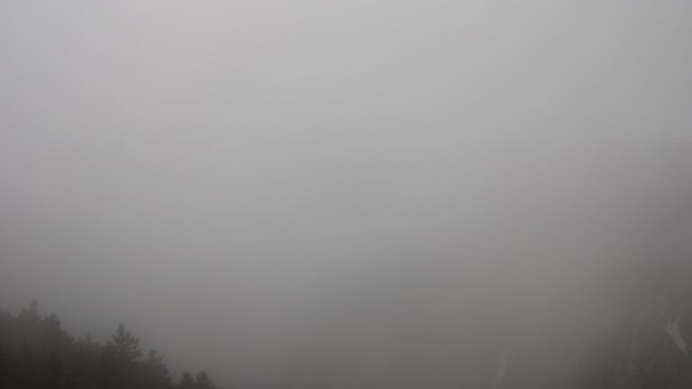 Dieses Bild zeigt eine Webcam-Aufnahme vom Achertal, aufgenommen am Donnerstag, den 23.10.2025 um 11:40 Uhr. Die Temperatur betrug 6.1°C.