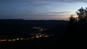 Dieses Bild zeigt eine Webcam-Aufnahme vom Achertal, aufgenommen am Mittwoch, den 02.09.2026 um 21:00 Uhr. Die Temperatur betrug 17.9°C.