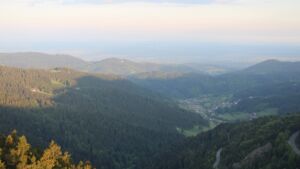 Dieses Bild zeigt eine Webcam-Aufnahme vom Achertal, aufgenommen am Samstag, den 09.05.2026 um 06:40 Uhr. Die Temperatur betrug 9.6°C.